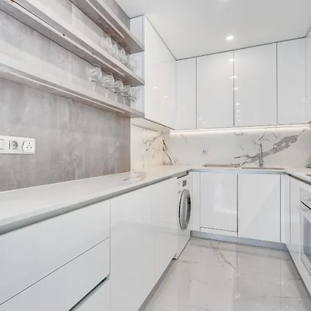 Karat Portofino 아데제